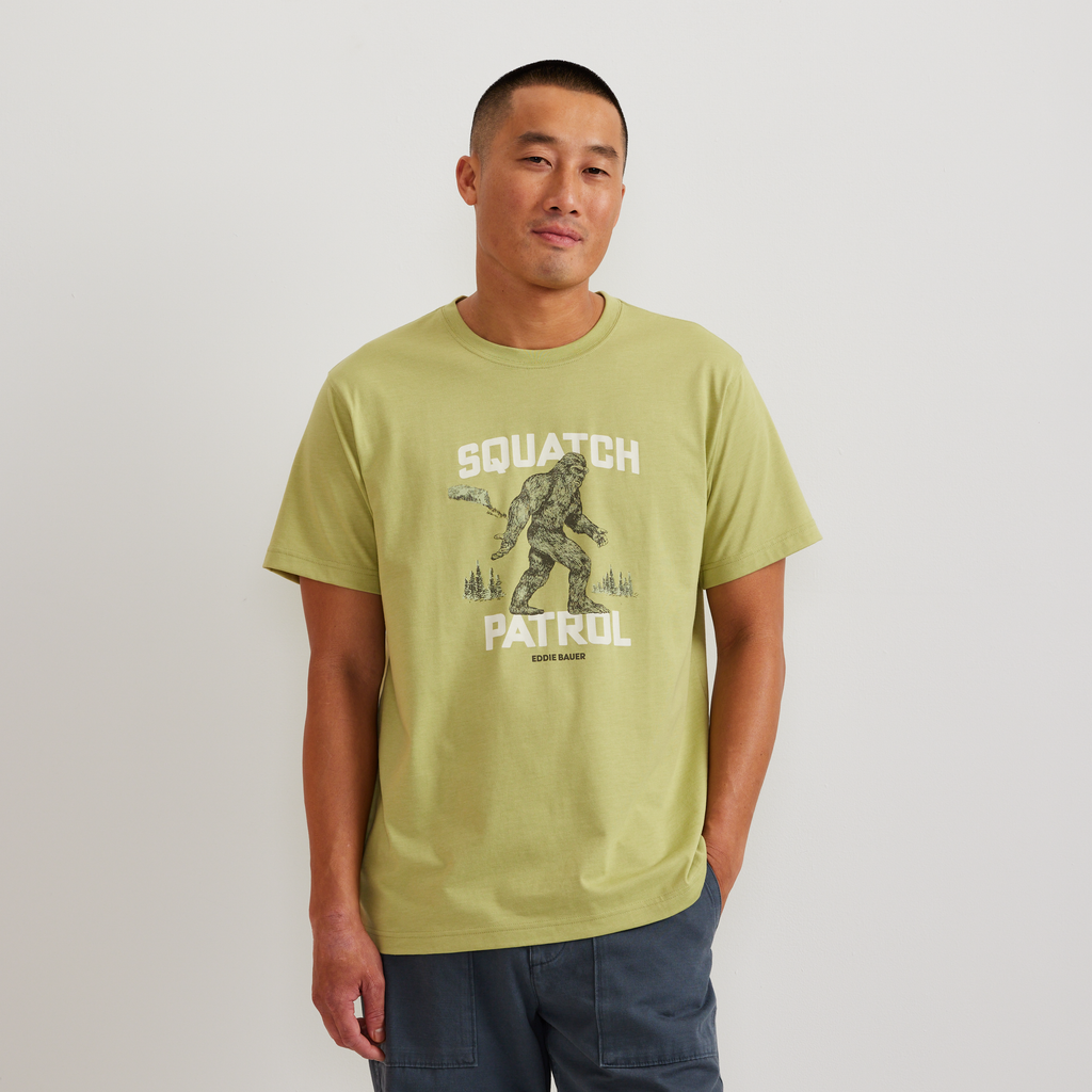 Men's Graphic T-Shirt - Squatch Patrol