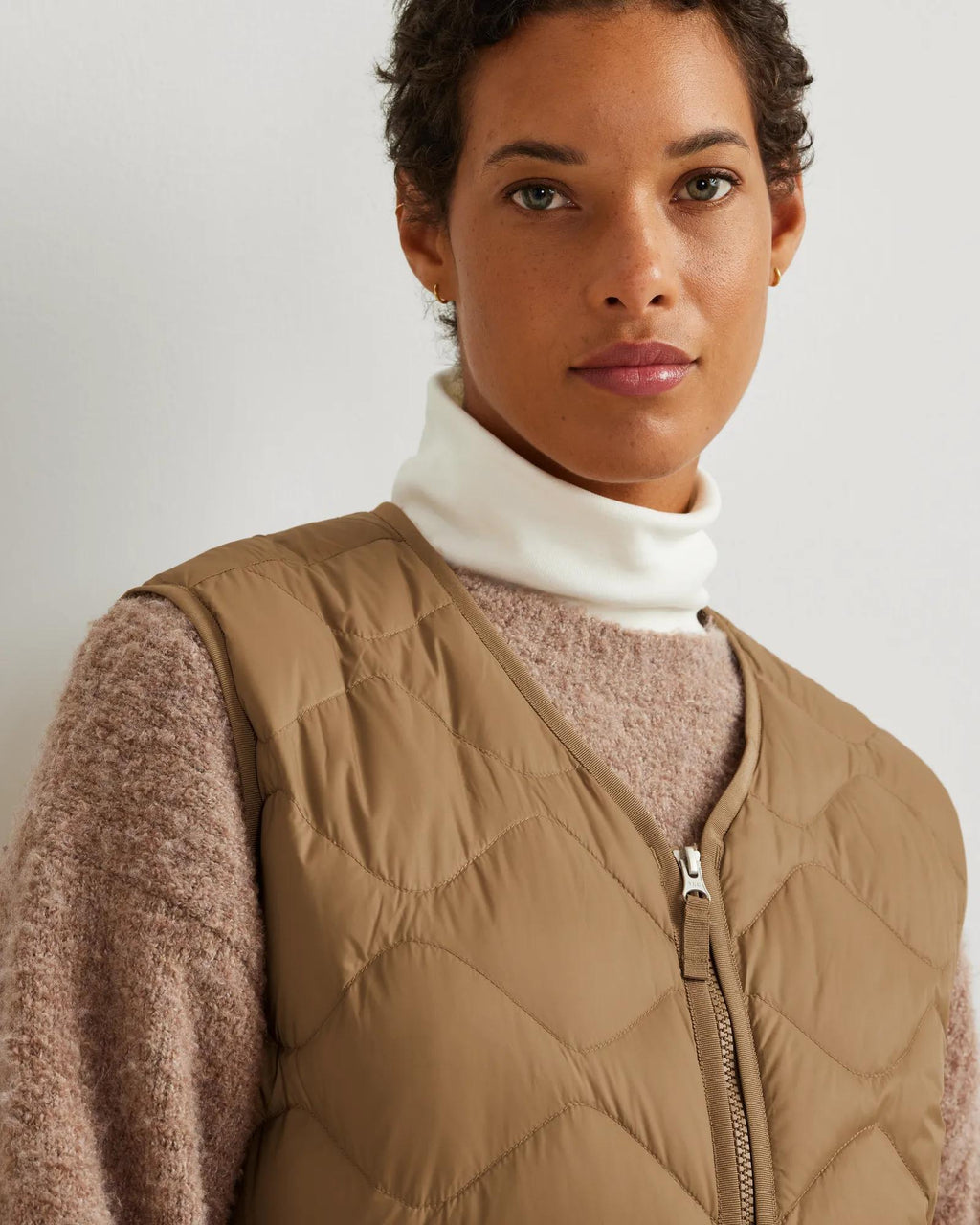 Women's Shaw Long Down Vest